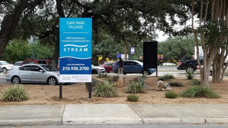 Custom Yard Signs in San Antonio