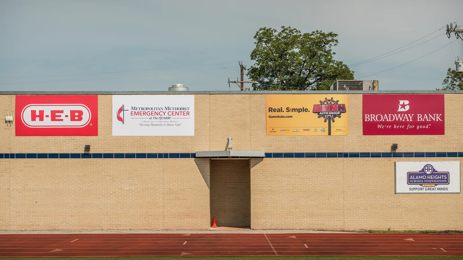 Dibond Signs in San Antonio